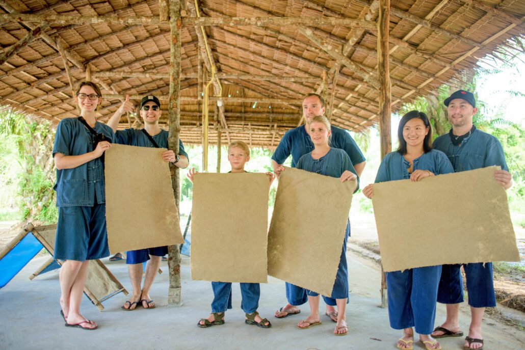 Making Paper from Elephant Dung, Krabi Elephant HOUSE Sanctuary